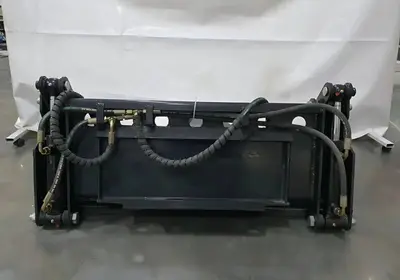 AGT 4-1 Mini Skid Bucket with Teeth!!!