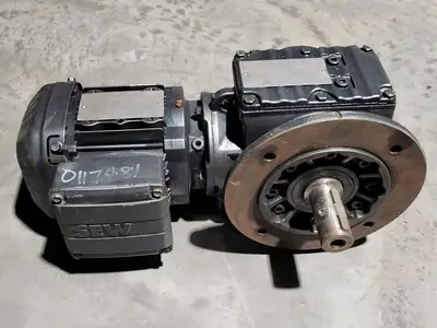 USED SEW-EURODRIVE SF57 DRS71S4