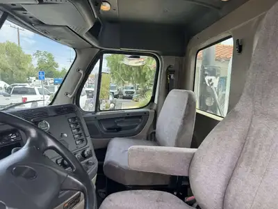 Used 2018 FRHT 12564ST Conventional trucks California US | Commerce Truck Equipment Sales #1548754