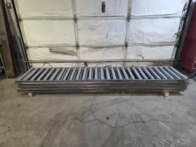10ft Light to Medium Duty Conveyor, 21.5" Wide Rolls / 22" Between Frame, 4.5" Roller Centers