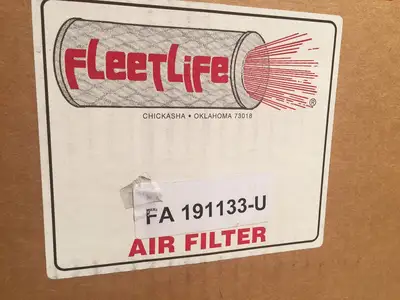 191133-U | Fleetlife FA  Round Air Filter 13-3/4"x27" Inch - New