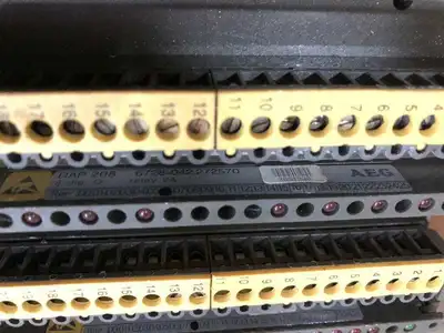 Modicon PC-A984-145 PLC CPU Module 8K Memory w/ MB Plus & 13 Various Modules