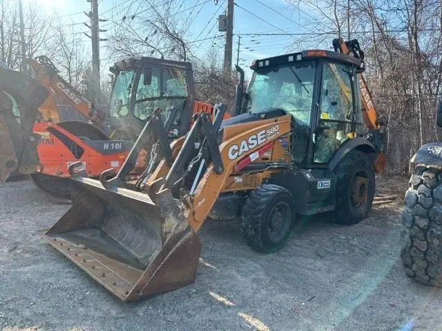 Used 2022 CASE 580 SN Backhoe Loaders Ontario CA | Aucto #1307964