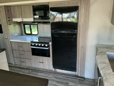 Used 2022 GRAND DESIGN IMAGINE 3100RD Campers, Caravans, Motorhomes Michigan US | Miedema Asset Management Group #1579846