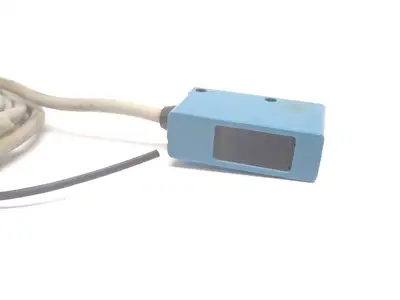 Used Honeywell Micro Switch 21.6-26.4 VDC PNP Output Brown Black Photoelectric Sensors Michigan US | Maverick Industrial Sales #1400752