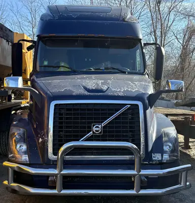 Used 2005 VOLVO VNL Conventional trucks New Jersey US | Proxy Equipment #1425980