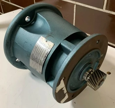 NEW SEW-EURODRIVE 870084722.98.98.002