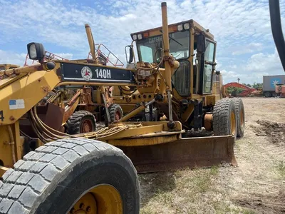 2000 Caterpillar 140H