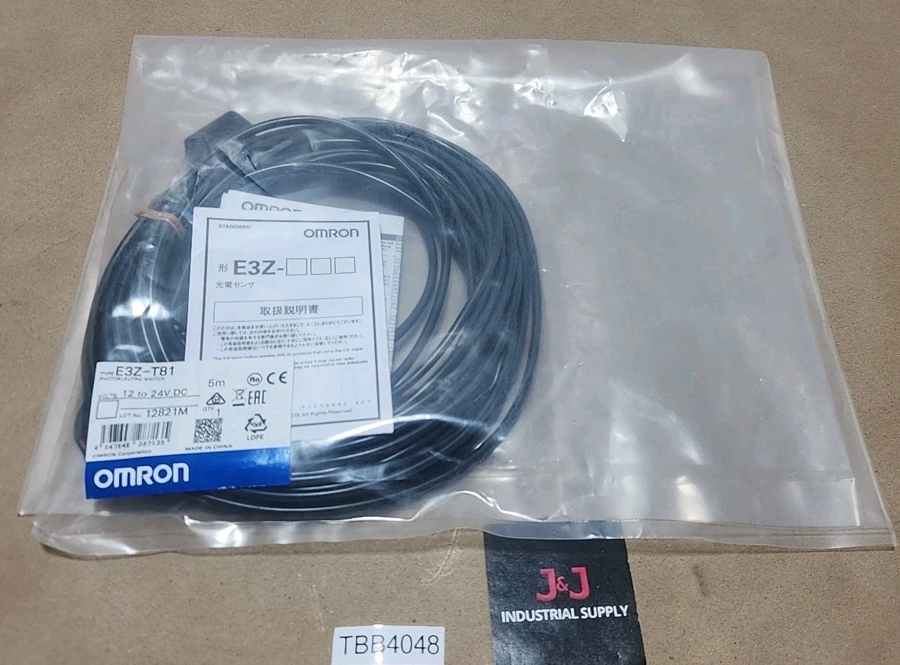 NEW Omron E3Z-T81