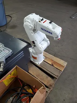 USED 2016 YASKAWA MOTOMAN MH5