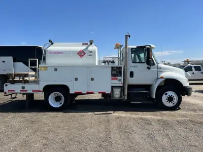 Used 2009 INTERNATIONAL DURASTAR 4400 Fuel & Lube Trucks Washington US | Puget Sound Truck Sales #1546520