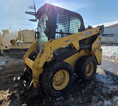 2022 CAT 232D3 skid loader | Iron Listing (19)