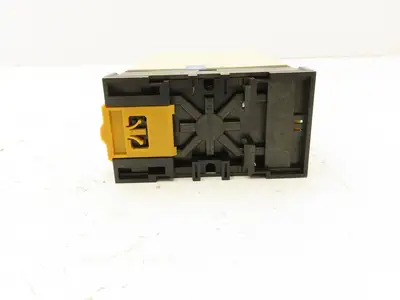 Watanabe WAP-VFN-15F-3 Pulse Frequency Converter 24VDC