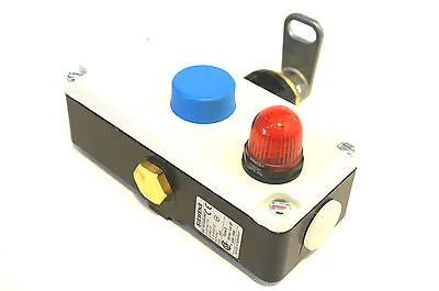 NEW SIEMENS 3SE7 160-1AE00-0AS1 SWITCH 3SE71601AE000AS1