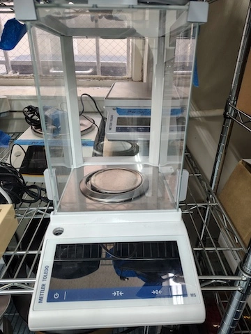 Used METTLER TOLEDO _UNKNOWN_ Balances California US | Biotech Equipment Sales #1539536