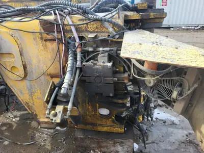 USED ATLAS COPCO MT6020