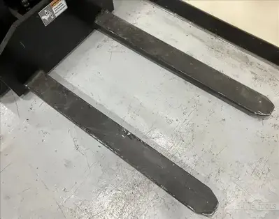 USED 2019 BIG J2-72