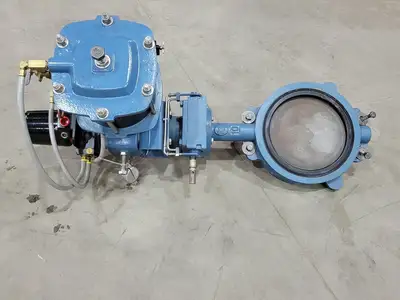 USED DEZURIK R2