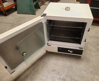 Precision 3EG 115 V Economy Incubator Oven 125W 51220087