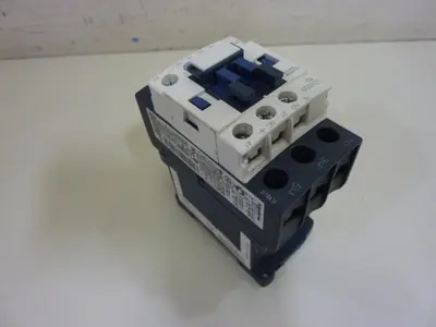 USED TELEMECANIQUE LC1D25BD