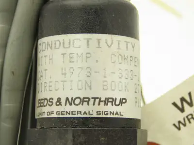 Leeds Northrup 4973-1-333-10 Conductivity Sensor Cell W/Temp Compensator 1.013