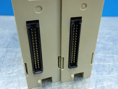 USED OMRON C200HOD212