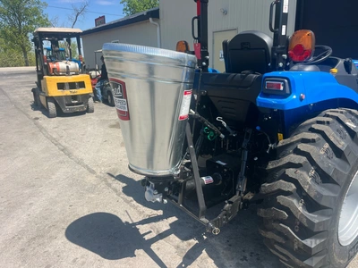 HERD M-12 Broadcast Seeder Seeder | County Equipment Company LLC (2)