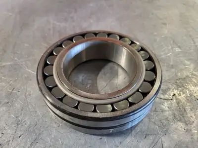 NEW SKF 22216 EK/C3