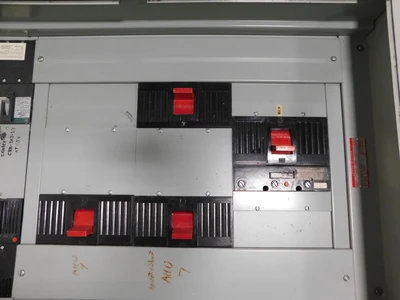 GE _UNKNOWN_ Electrical Panel & Distribution Boards | Equipment Recovery Corp. (4)
