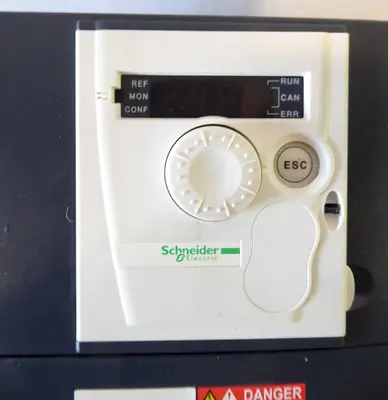USED 2022 SCHNEIDER ALTIVAR ATV312HU75N4