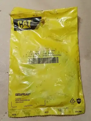 NEW 2012 CAT 8T-4977