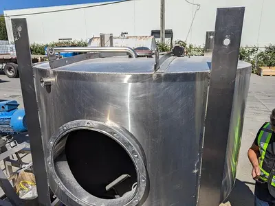 1600L Cone-Bottom Tank