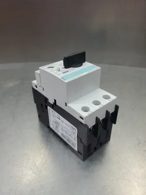 Used Siemens 3RV1021-1EA10 Circuit Breaker/Motor Protector, 4A Circuit Breakers South Carolina US | Palmetto Automation #1150699