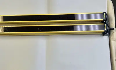 USED BANNER SLSCR14-750P8/SLSCE14-750P8
