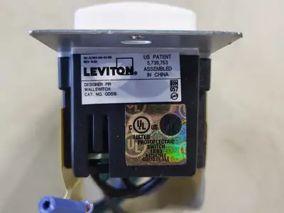 NEW LEVITON ODS15-IDW
