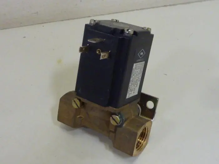 Used BURKERT EASY FLUID CONTROL 0256 A3/8 FKM BR Valves/Fittings Michigan US | Ideal Machinery #585492