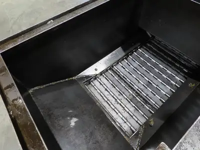 Enomoto Hinge Belt CNC Chip Conveyor 16"x 62" Infeed 43" Discharge 220V 3PH