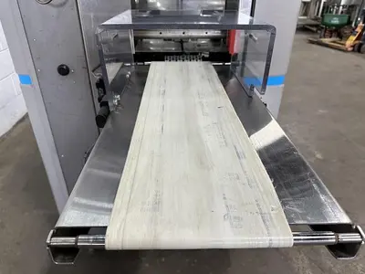 USED DOBOY PACKAGING MACHINERY INC STRATUS WRAPPER