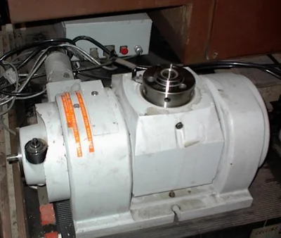 International 12" Dividing Head/Super Spacer