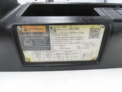Hyster 8808585 Forklift Steering Wheel & Bracket Assembly Removed From E80XN