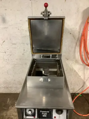 Used _UNKNOWN_ 600 Cookers / Coolers / Fryers Michigan US | Grocery Equipment Sales #1521081
