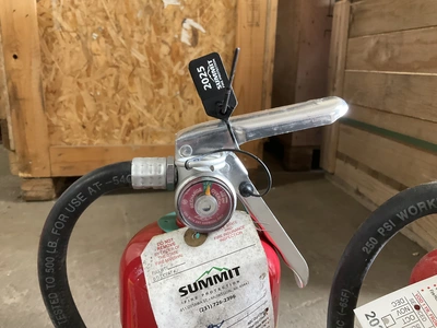 Used _UNKNOWN_ _UNKNOWN_ Fire Extinguishers Michigan US | Miedema Asset Management Group #1487853