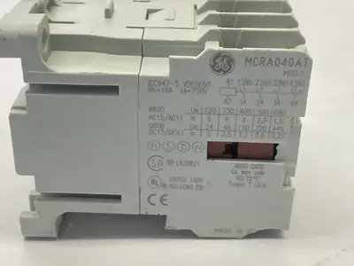 USED GE AUXILIARY MINI CONTROL RELAY 110/120V MBOAJ COIL