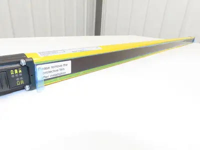 A-B 440L-P4K1120YD Guardshield Safety Light Curtain Transmitter/Receiver Set