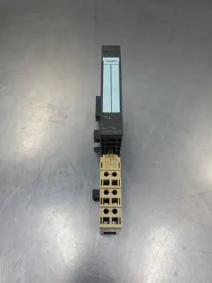 USED Siemens 6ES7138-4CA01-0AA0 PM-E Module w/TM-P15C23-A0 Base