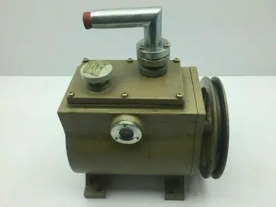 Jeol LTD Rp-100G Rotary Pump Motor Power 300W