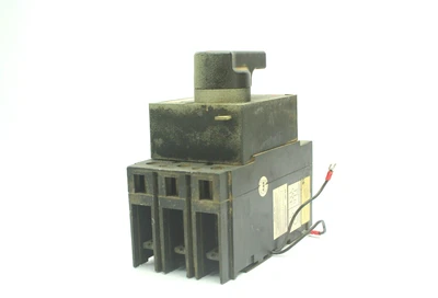 Used ABB UXAB728131R-130 Circuit Breaker Parts California US | Davliegogo LLC #1706899