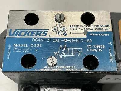 USED VICKERS DG4V-3-2AL-M-U-HL7-60