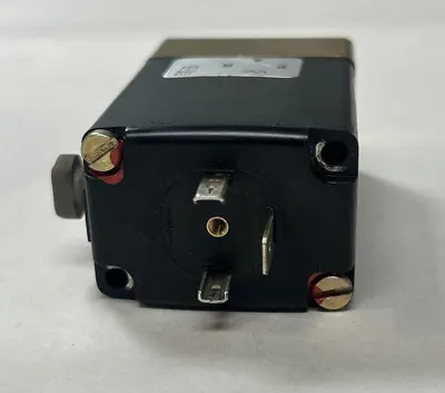 Used BÜRKERT 450305K Solenoid Valves Ohio US | Surplus Asset Holdings #1553604