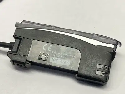 USED OMRON SMART FIBER AMPLIFIER UNIT 10-30VDC
